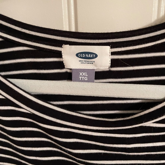 Bundle of 4 Old Navy Long Sleeve Shirts - Picture 2 of 8